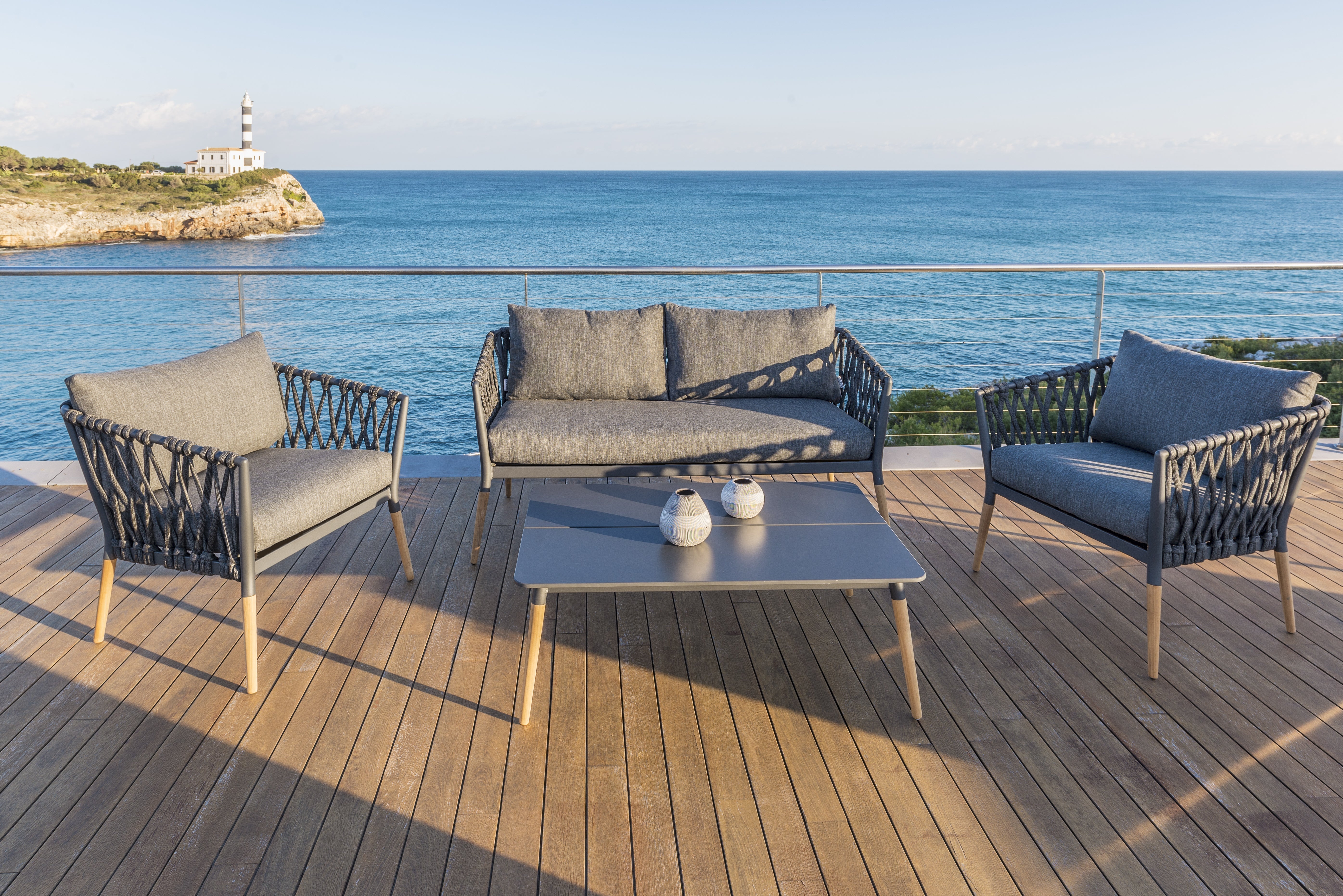 Sailing Regattas: Waterfront Lounge Styling | Case Study